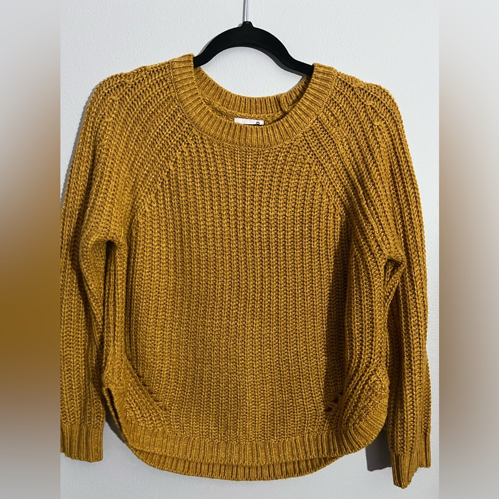 SO Women's Mustard Crew Neck Sweater